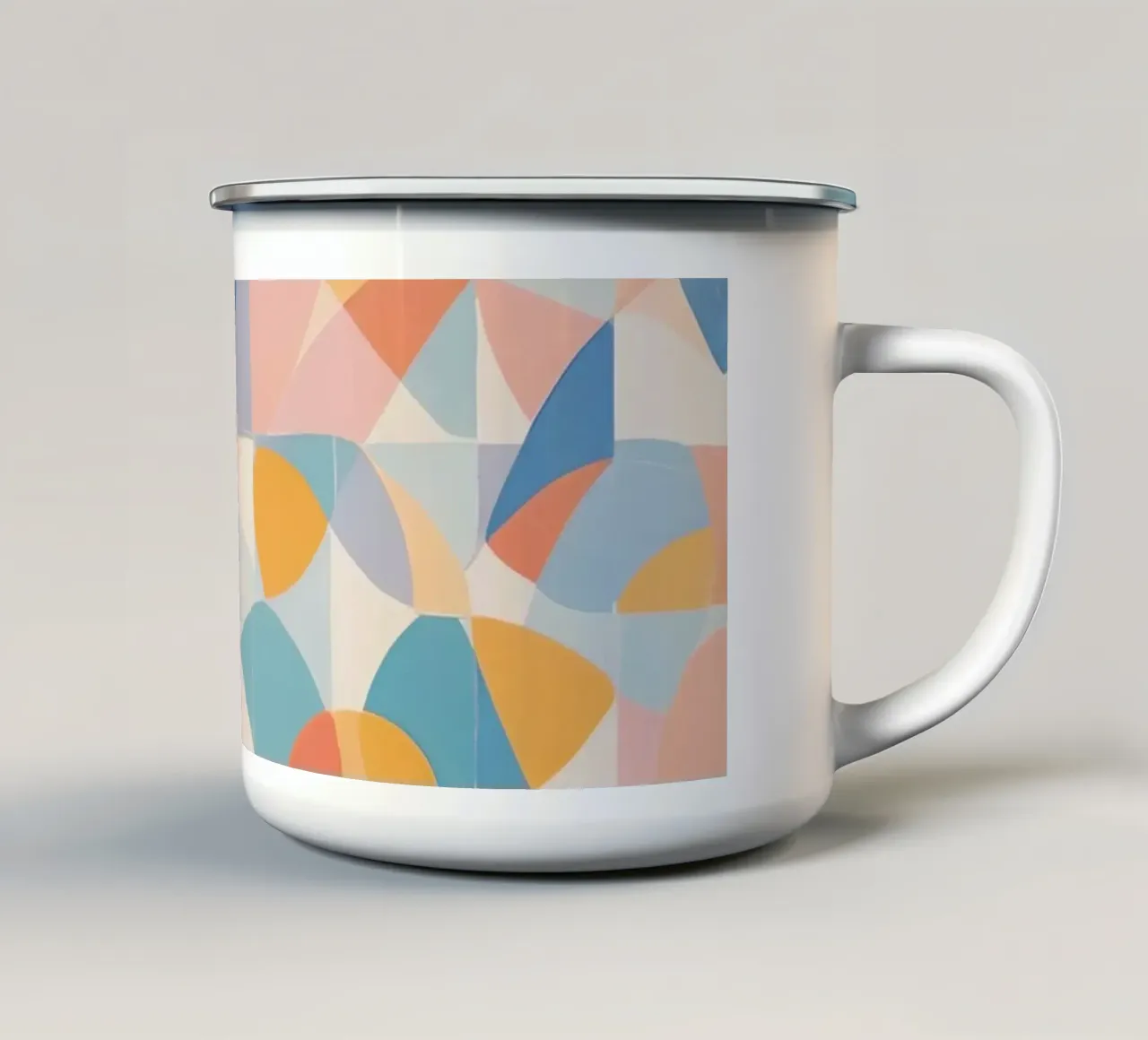 Forme geometriche astratte tranquillizzanti tazza in smalto da DesignDoodle