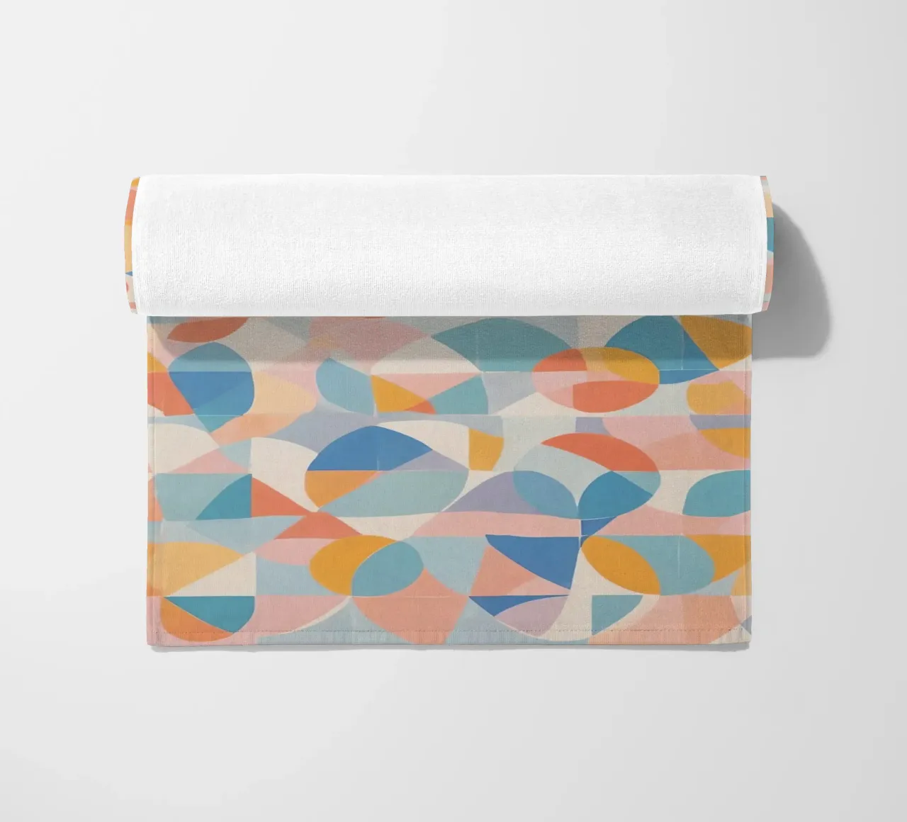 Forme geometriche astratte tranquillizzanti telo mare da DesignDoodle