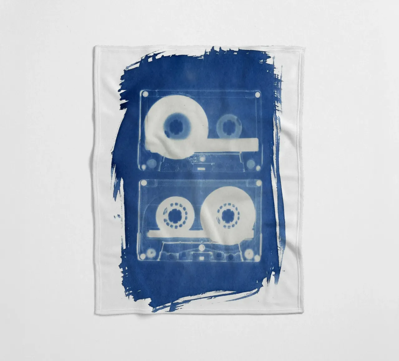 Retro Cassette Tapes coperta in pile da Kim Hubball Studio