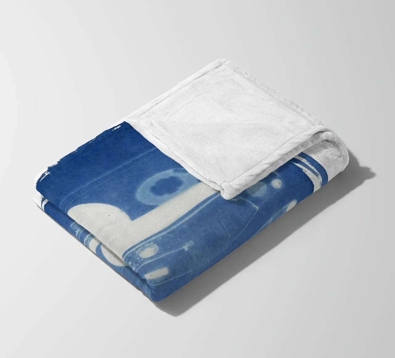 Retro Cassette Tapes coperta in pile da Kim Hubball Studio