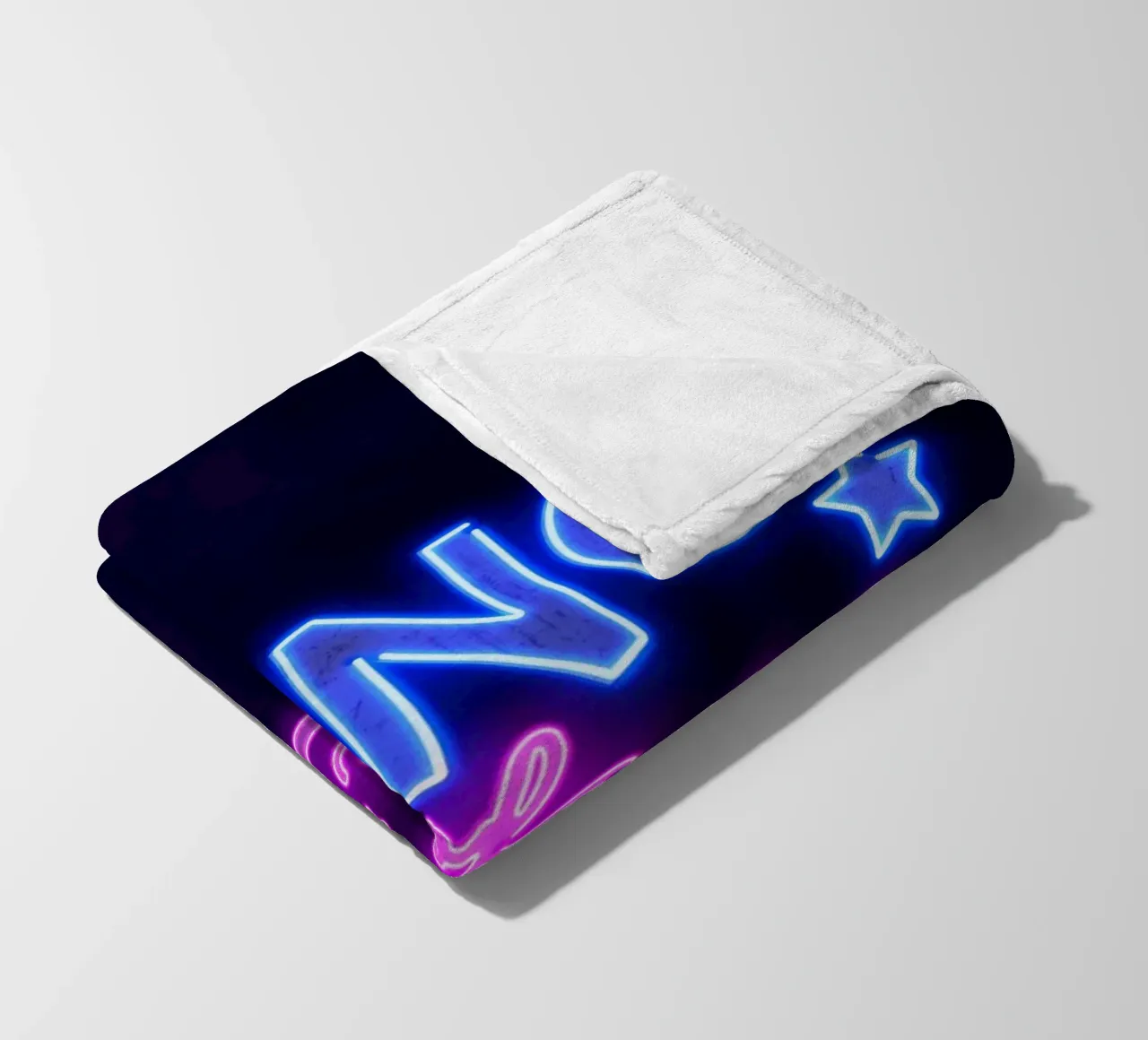 Lettere al neon in rosa e blu. Un po' di rock'n roll. coperta in pile da CalliLetters