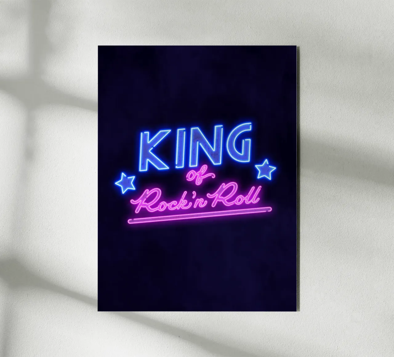Lettere al neon in rosa e blu. Un po' di rock'n roll. alluminio dibond da CalliLetters