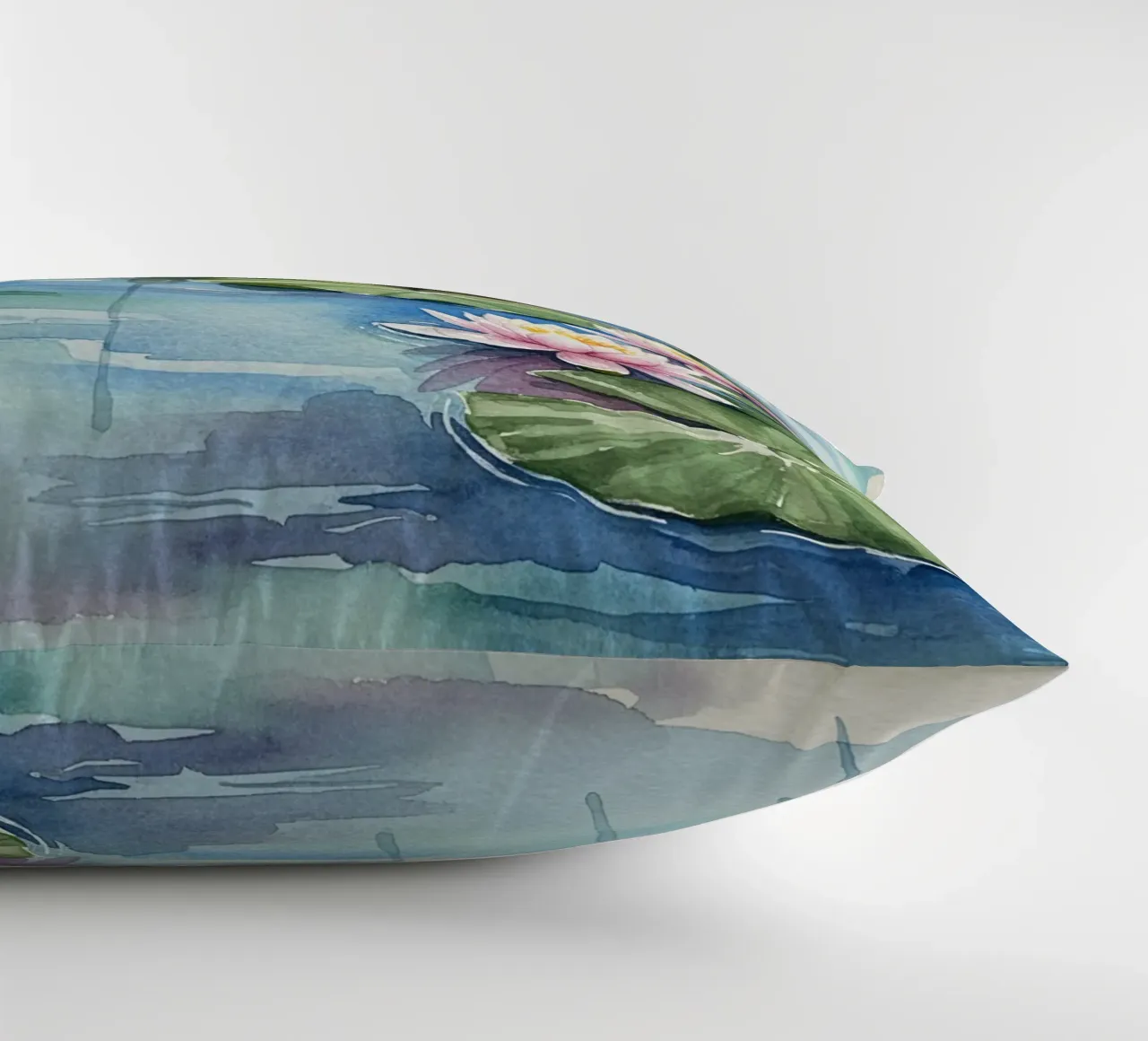 Ninfee serene: Uno stagno tranquillo ad acquerello cuscino da Artistic-shop