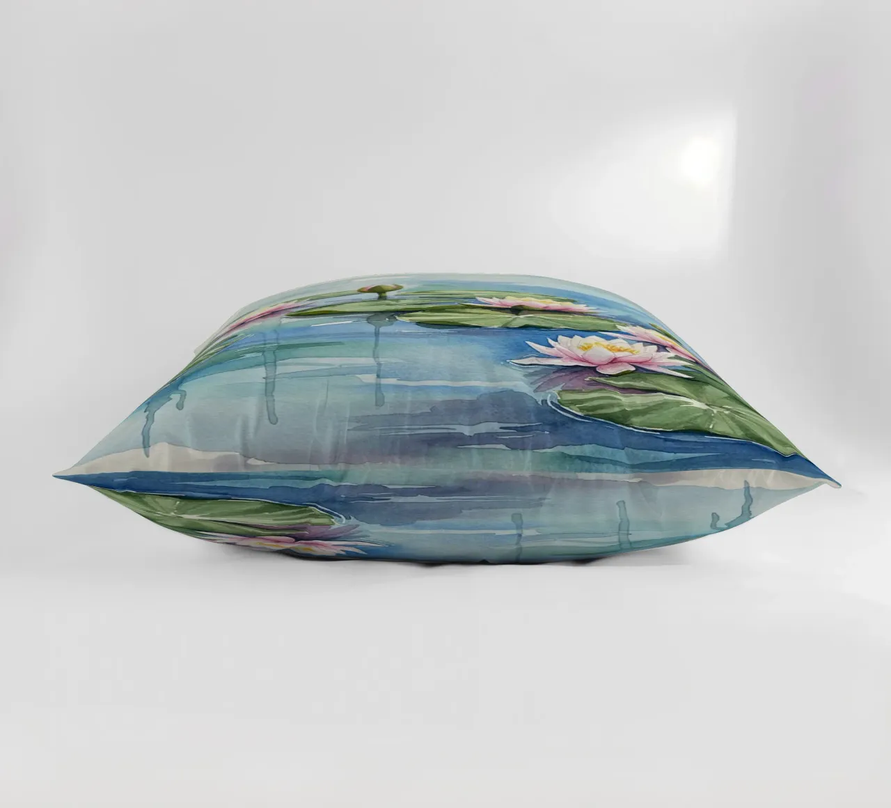 Ninfee serene: Uno stagno tranquillo ad acquerello cuscino da Artistic-shop