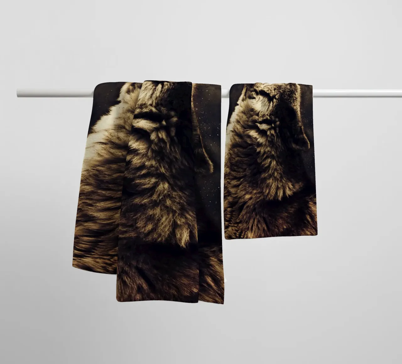 Wolf 2 towel by Mateo