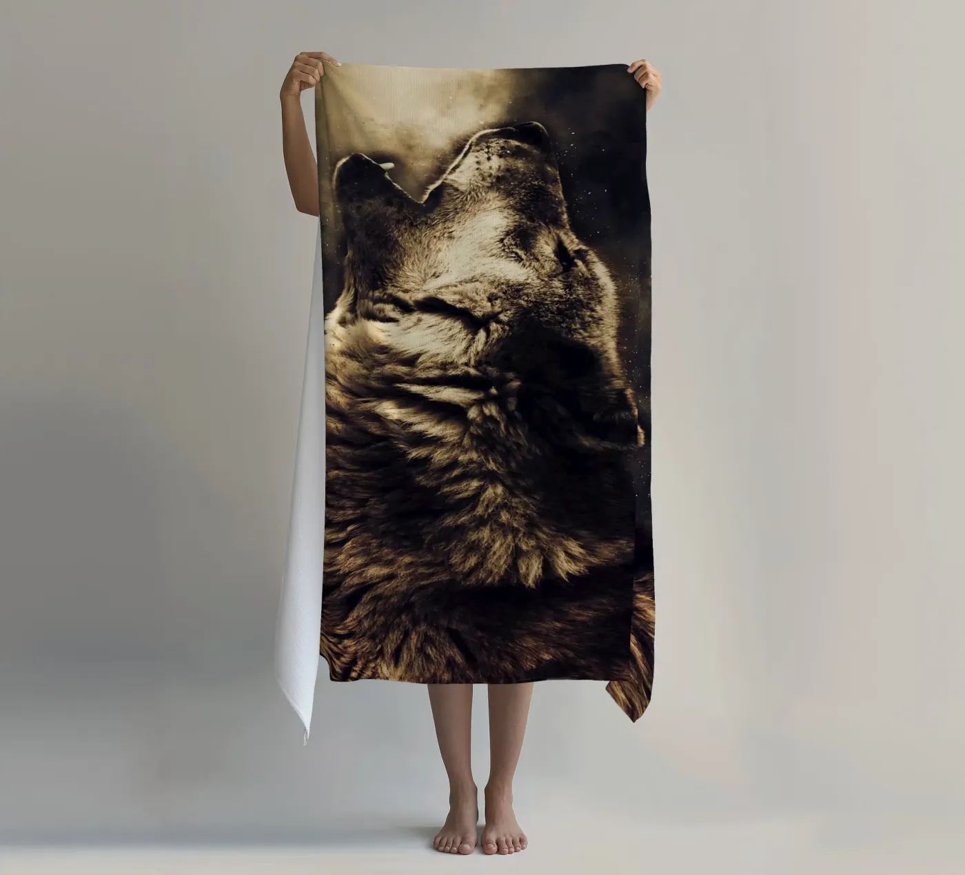 Wolf 2 Strandtuch von Mateo