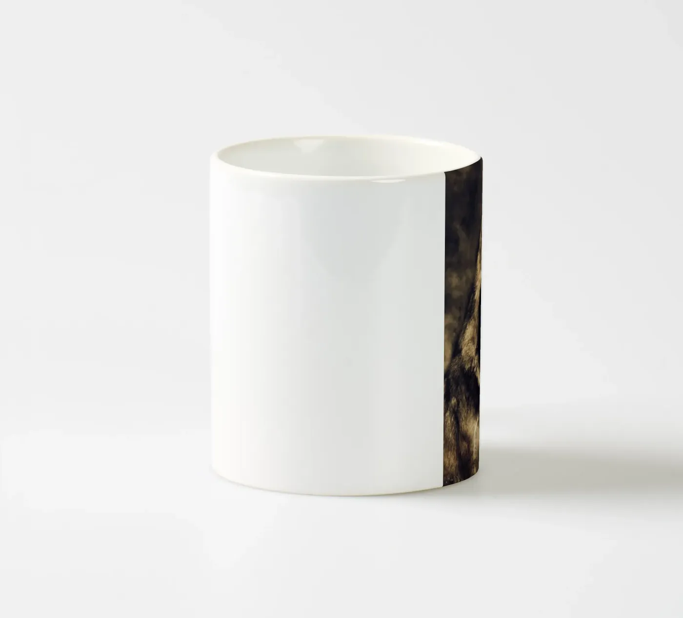 Wolf 3 ceramic mug by Mateo
