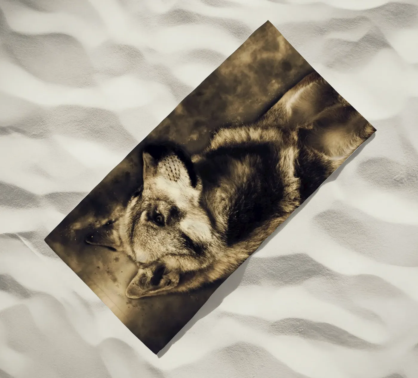 Wolf 3 strandhanddoek van Mateo