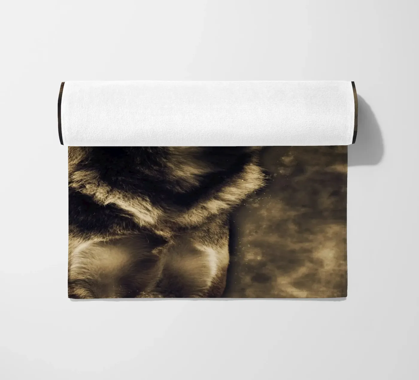 Wolf 3 strandhanddoek van Mateo