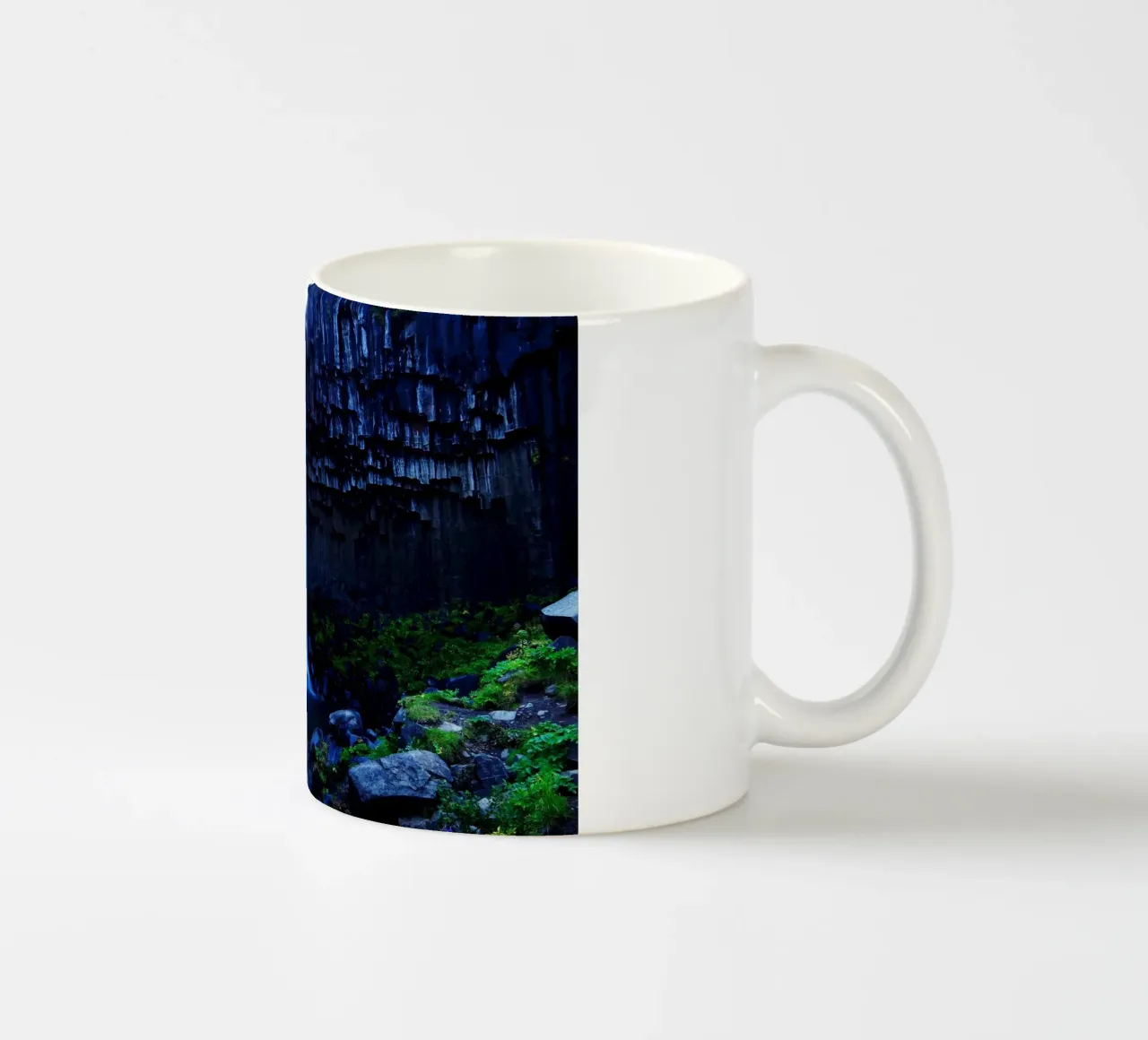 Cascata mistica tazza in ceramica da Fjöllart