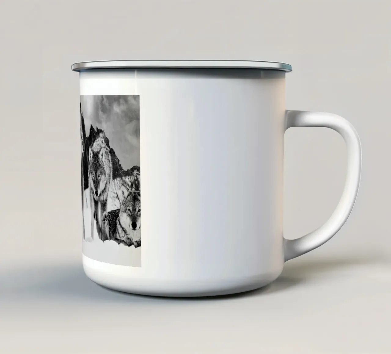 Wolves Mountains tazza in smalto da Mateo