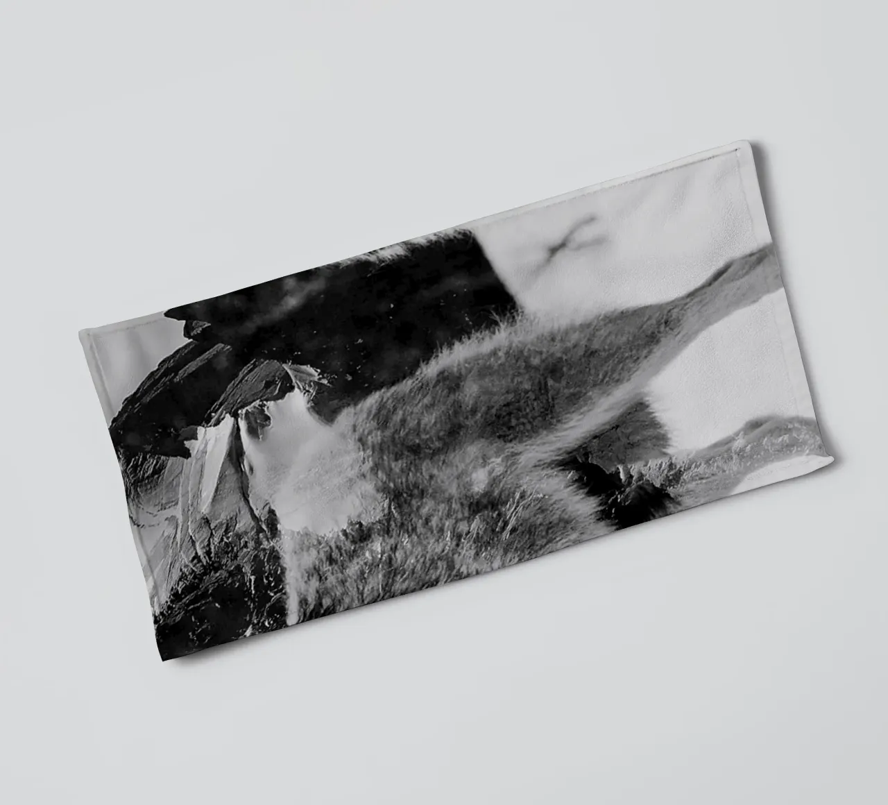 Wolves Mountains asciugamano da bagno da Mateo