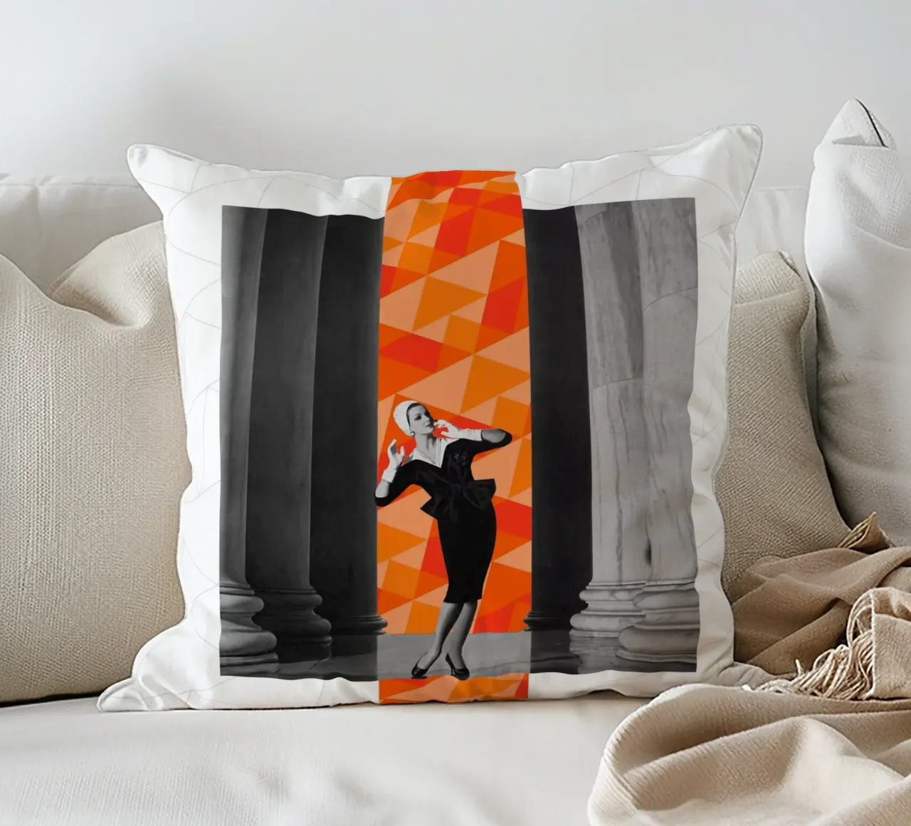 Fashion and Geometry 9 cuscino da DesmondBates