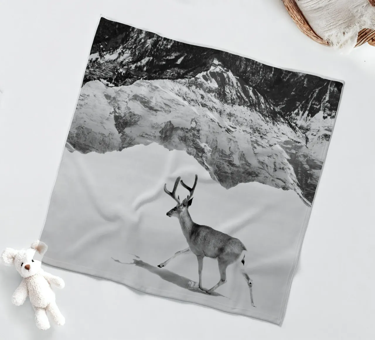 Deer Mountains coperta in pile da Mateo