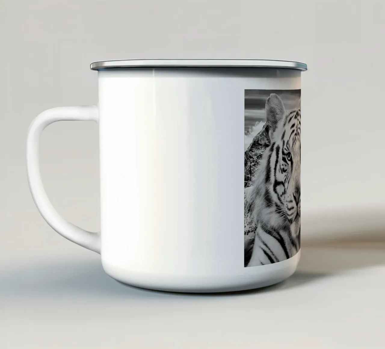 Tiger Mountains tazza in smalto da Mateo