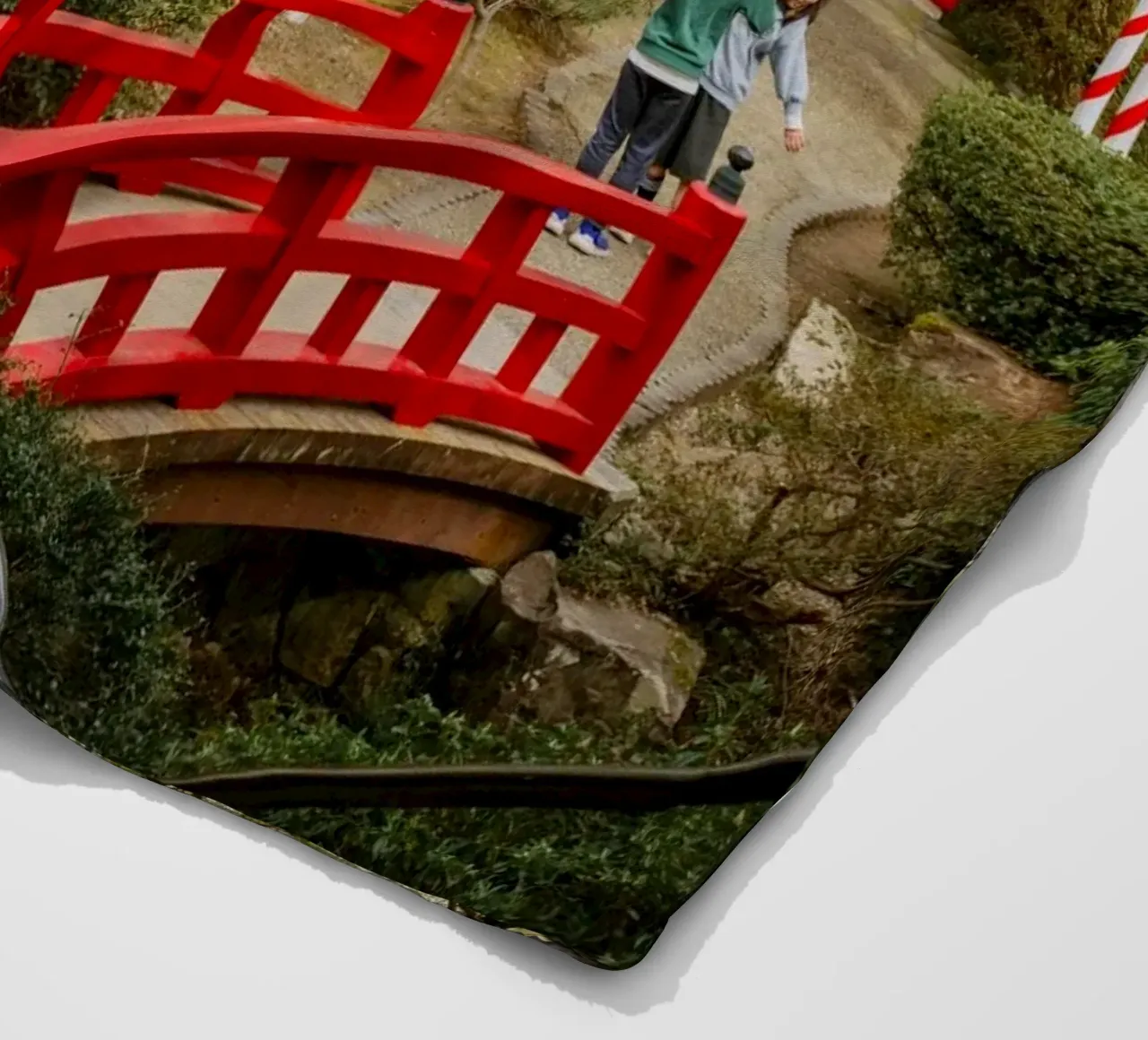 Parco dei ciliegi in fiore a Tottori, Giappone coperta in pile da Marcel Bisig