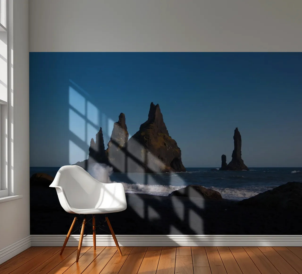 Rocce nel mare della costa islandese carta da parati fotografica da Fjöllart