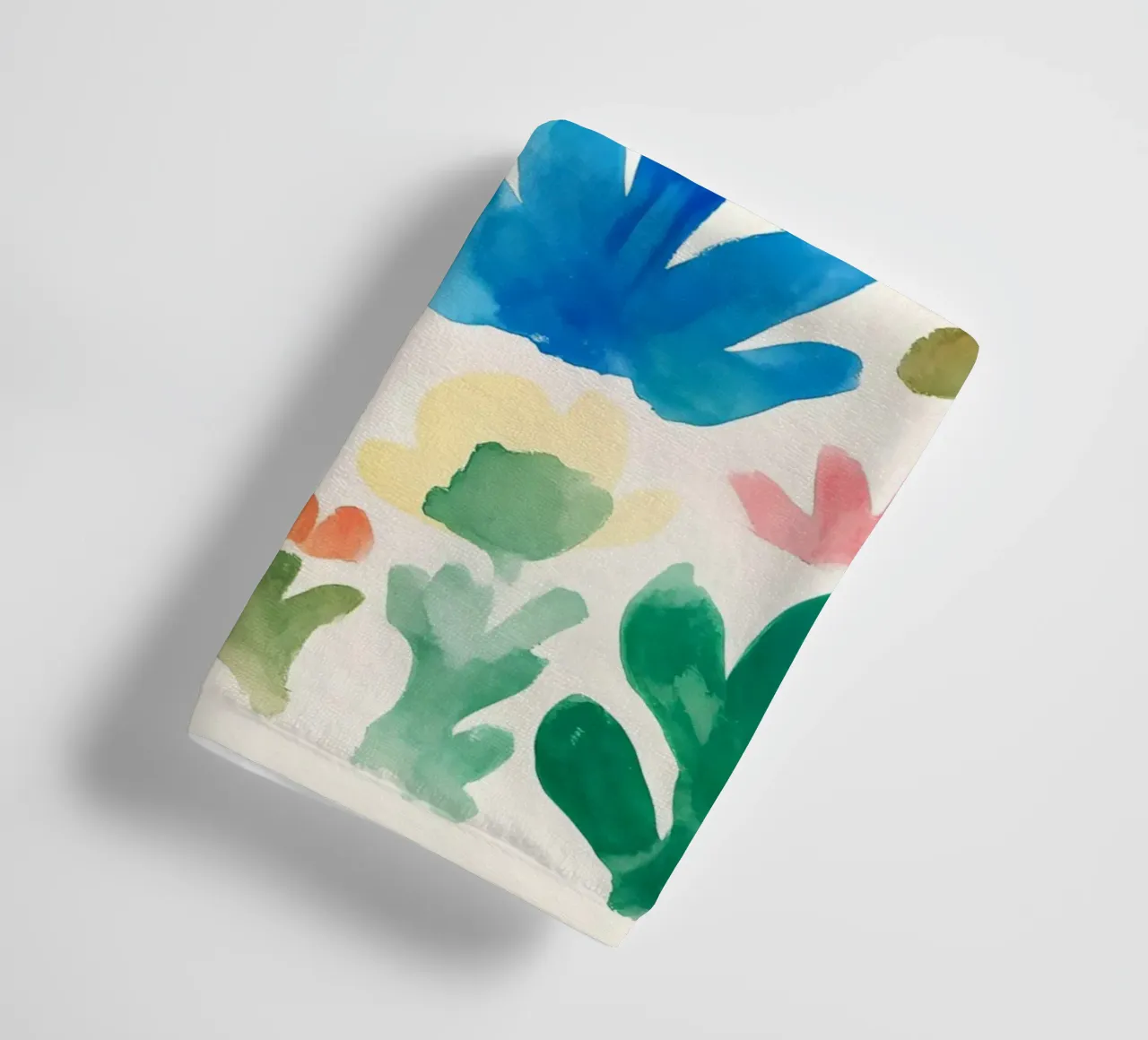 Fiori estivi astratti e colorati asciugamano da bagno da IamHomeStudio