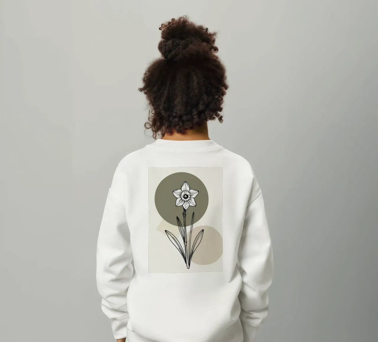 Minimalist line art of a single daffodil flower sudadera para niño de Bloom And Brush
