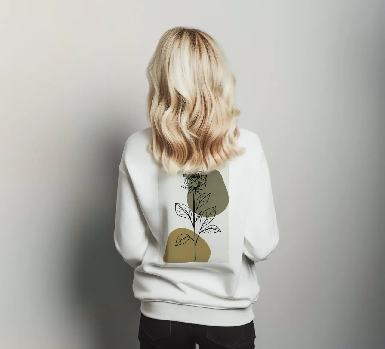 Dessin au trait minimaliste d'une seule fleur d'Amaryllis sweat de Bloom And Brush