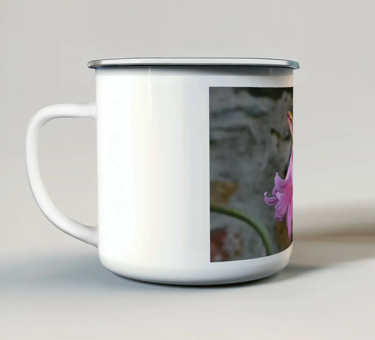 FAA370 tazza in smalto da Thierry vobmann photography