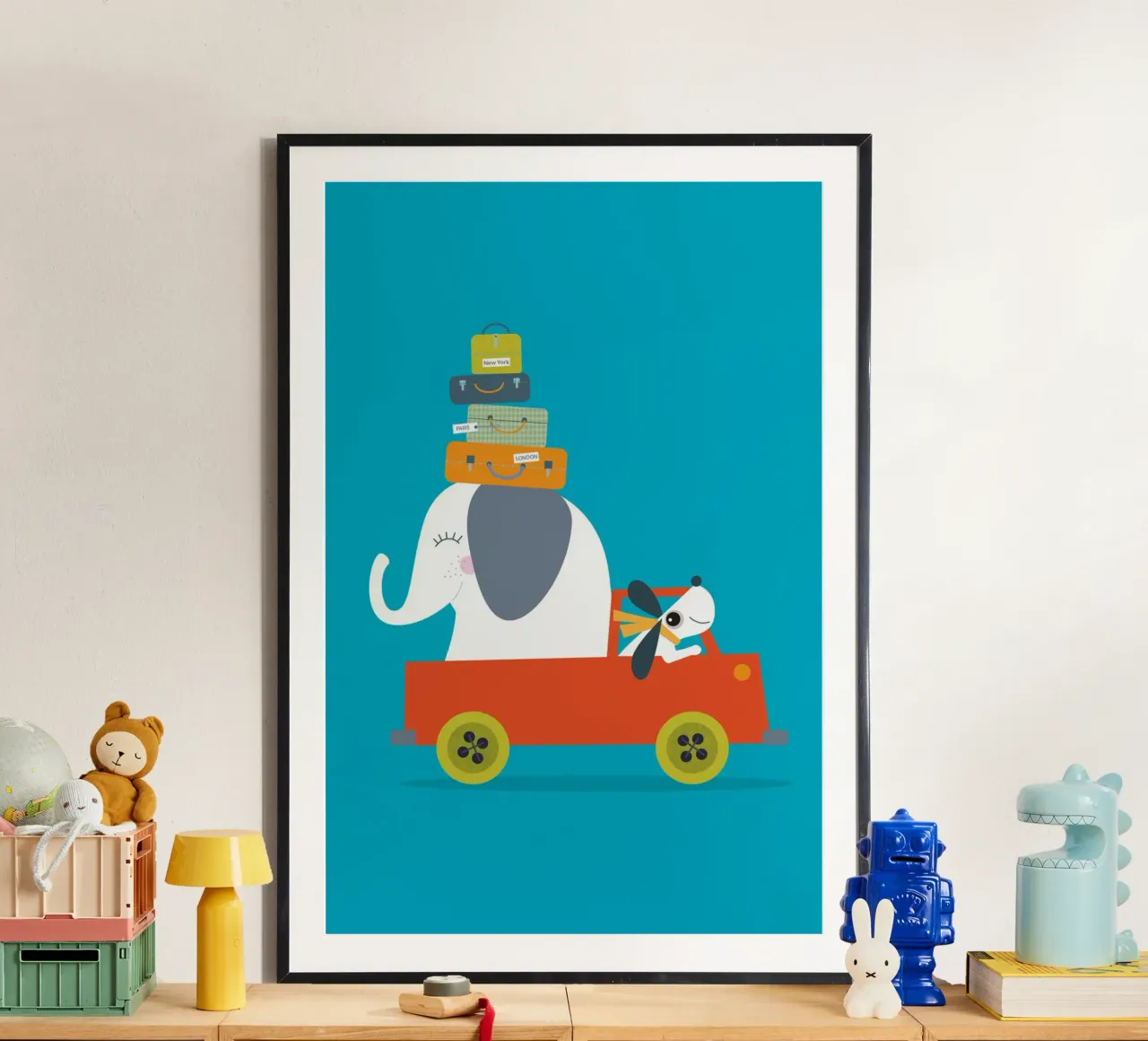 Avventura in viaggio - Illustrazione giocosa di un elefante e di un cane poster da JaySan Studio