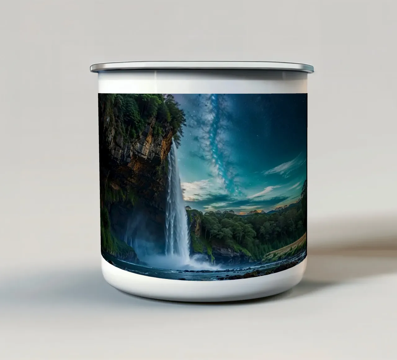 Splendida cascata sotto il cielo stellato tazza in smalto da LM2KONE