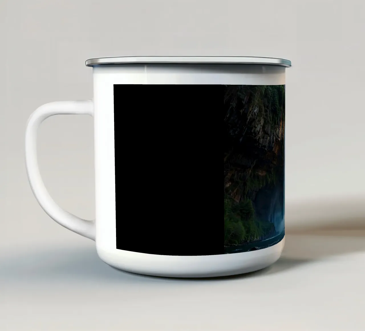 Splendida cascata sotto il cielo stellato tazza in smalto da LM2KONE