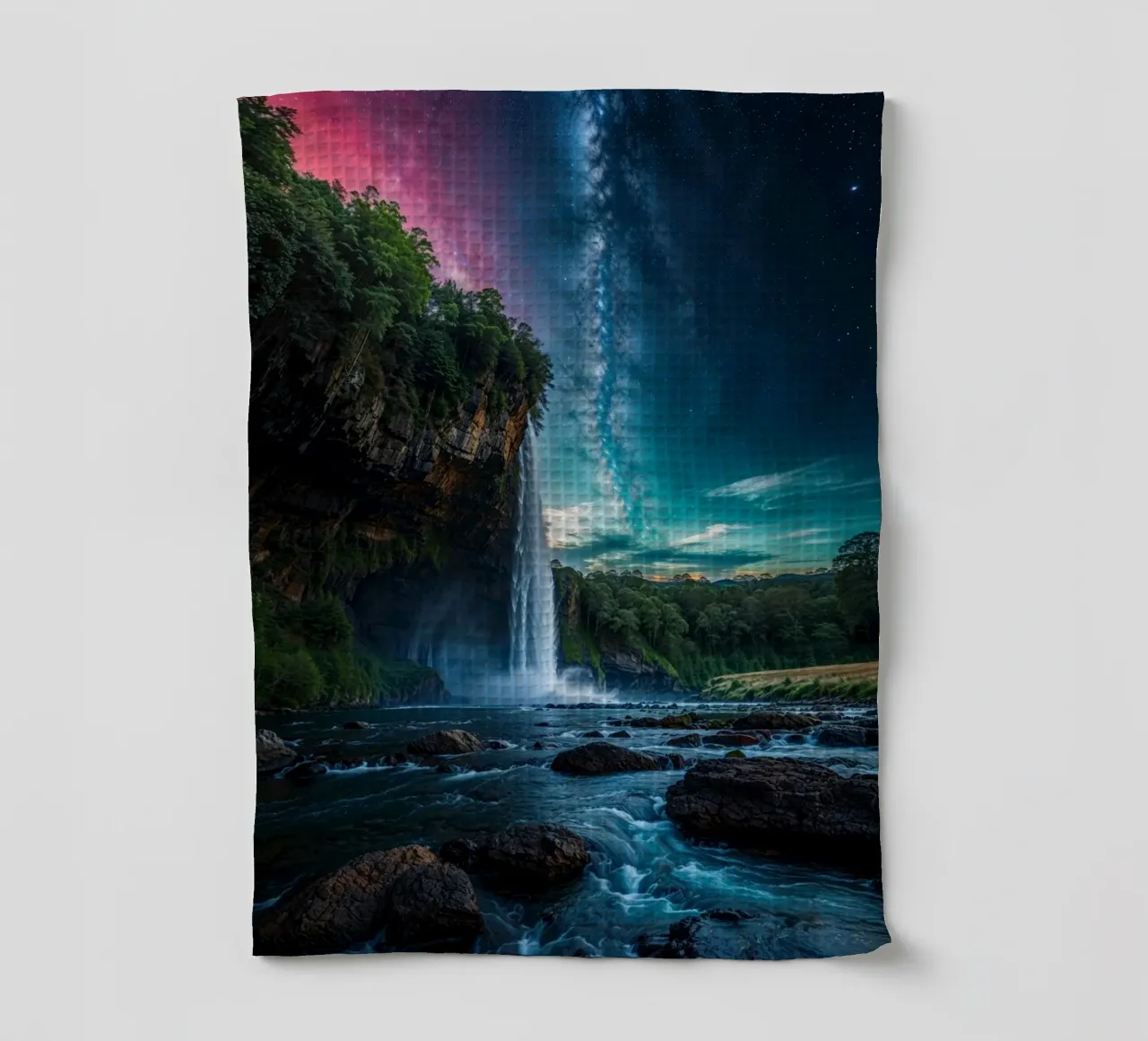 Superbe cascade sous un ciel étoilé torchon de LM2KONE
