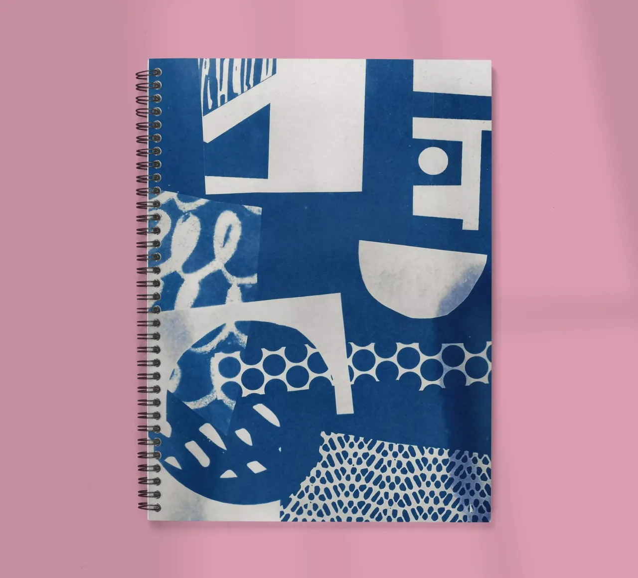 Cyanotype géométrique II carnet à spirale de Kim Hubball Studio