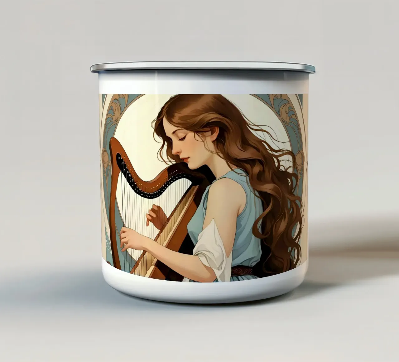 Donna e arpa tazza in smalto da Massimo Frascogna