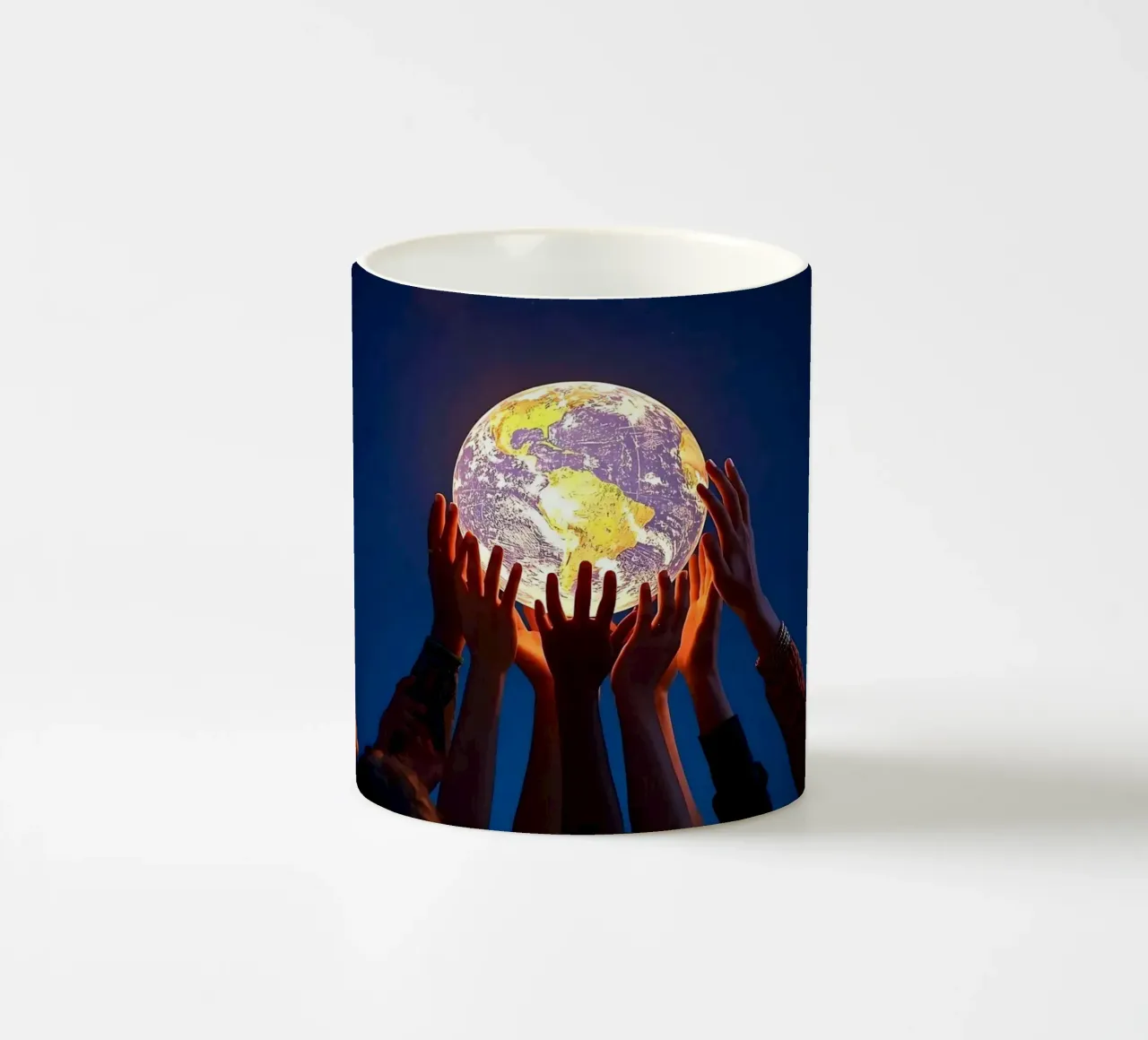 Insieme tazza in ceramica da Massimo Frascogna