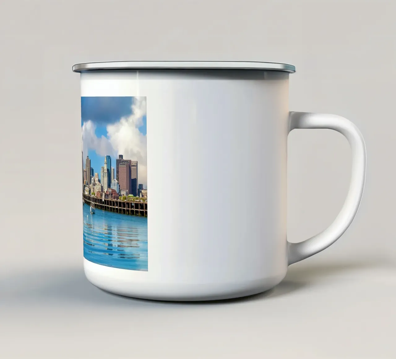 Skyline con barche a vela, Boston, USA tazza in smalto da Wanderlust Vibes