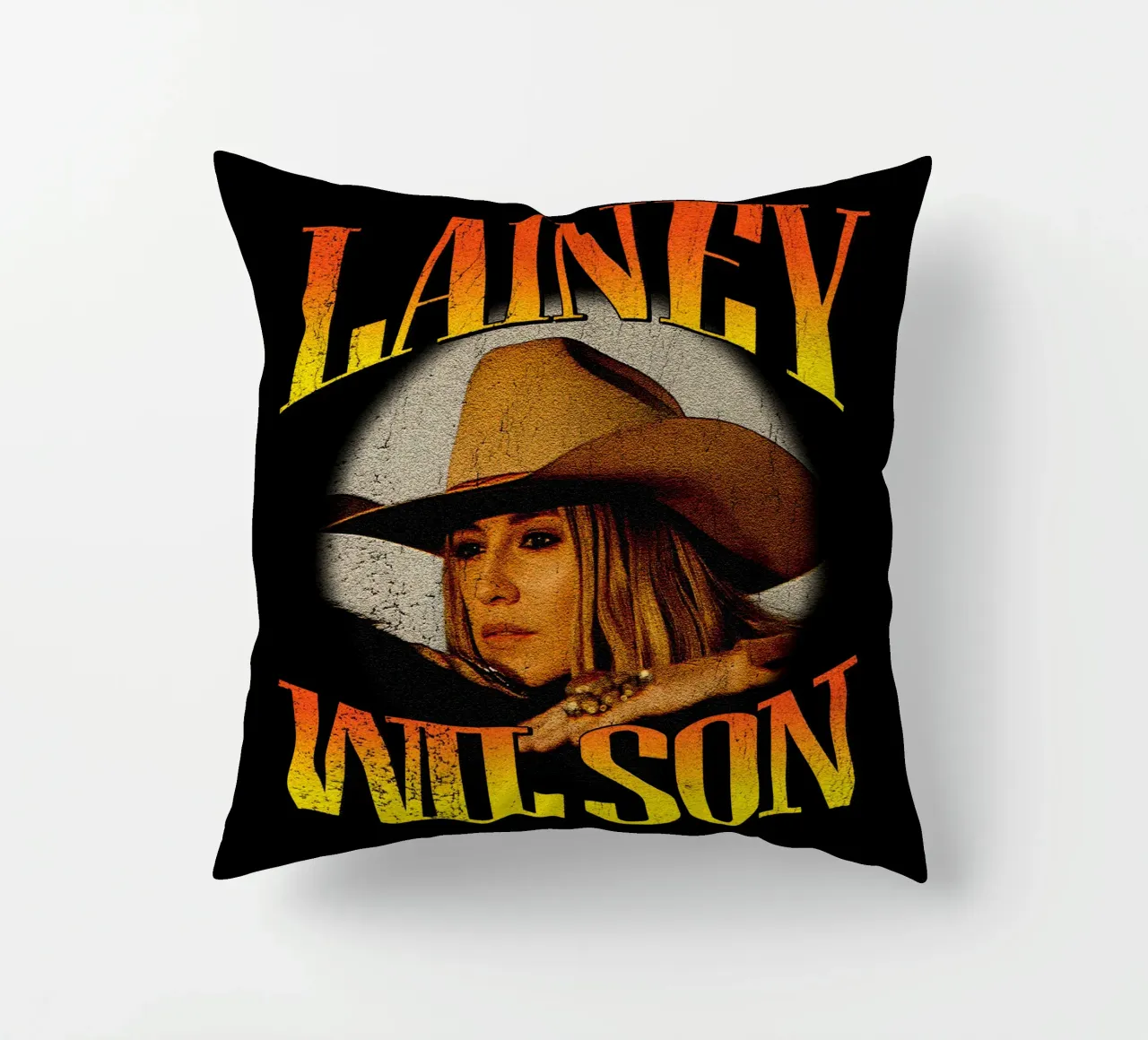 Lainey Wilson - Cavalli Buoni Classico cuscino da igoshartwrks