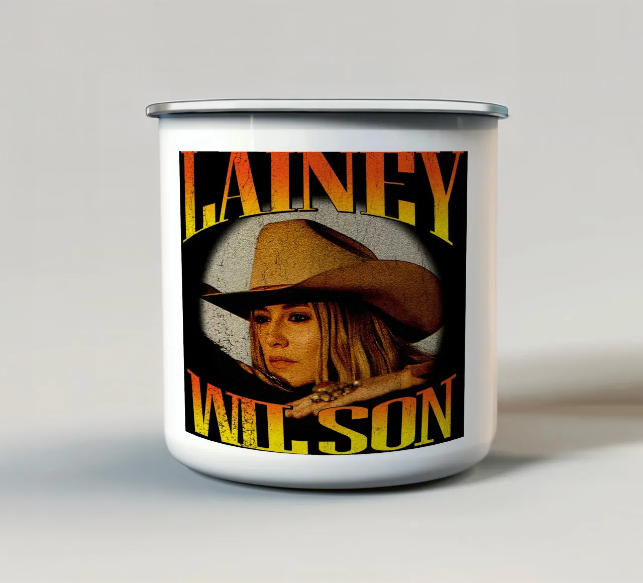 Lainey Wilson - Cavalli Buoni Classico tazza in smalto da igoshartwrks