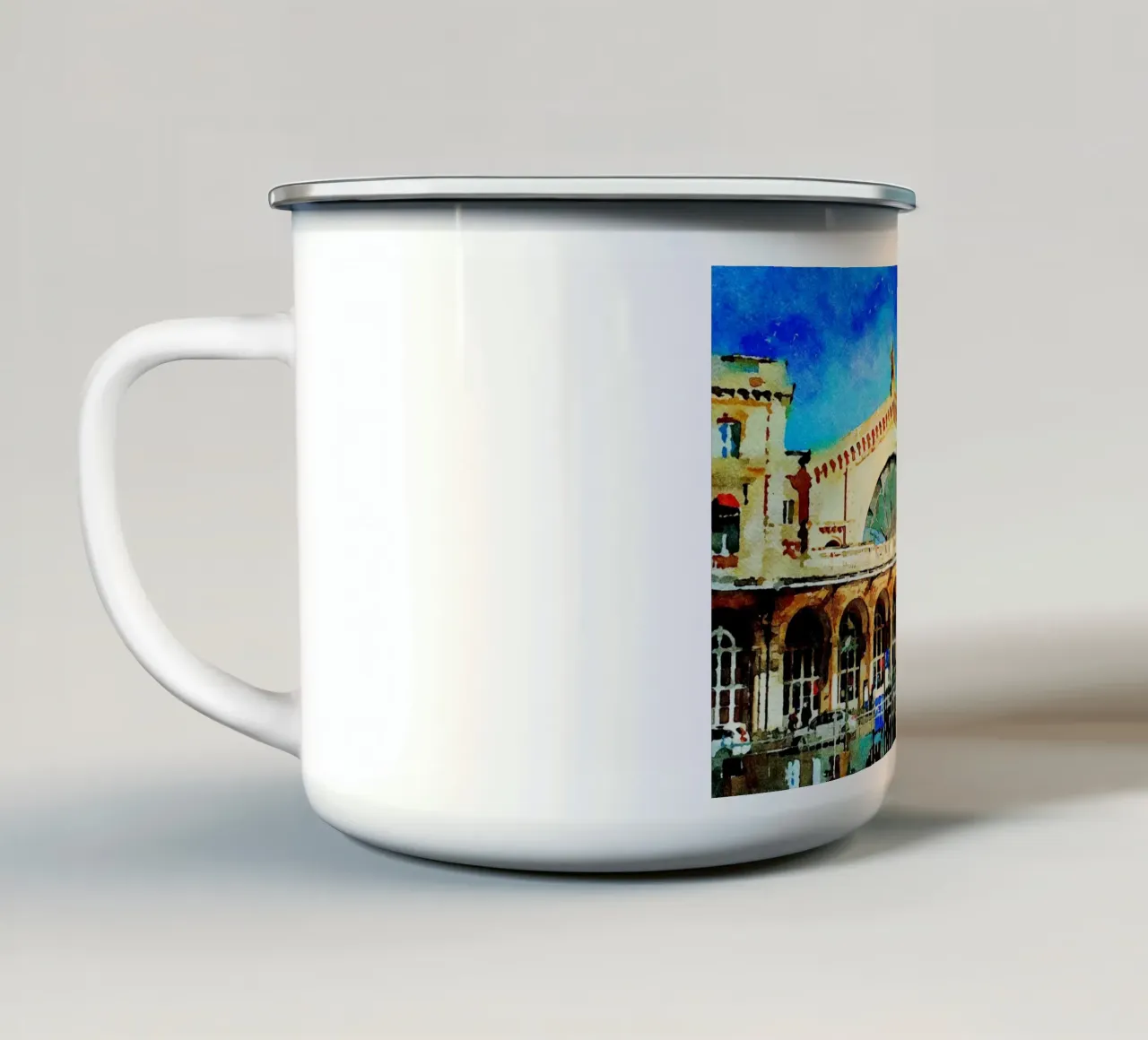 A Parigi tazza in smalto da Massimo Frascogna