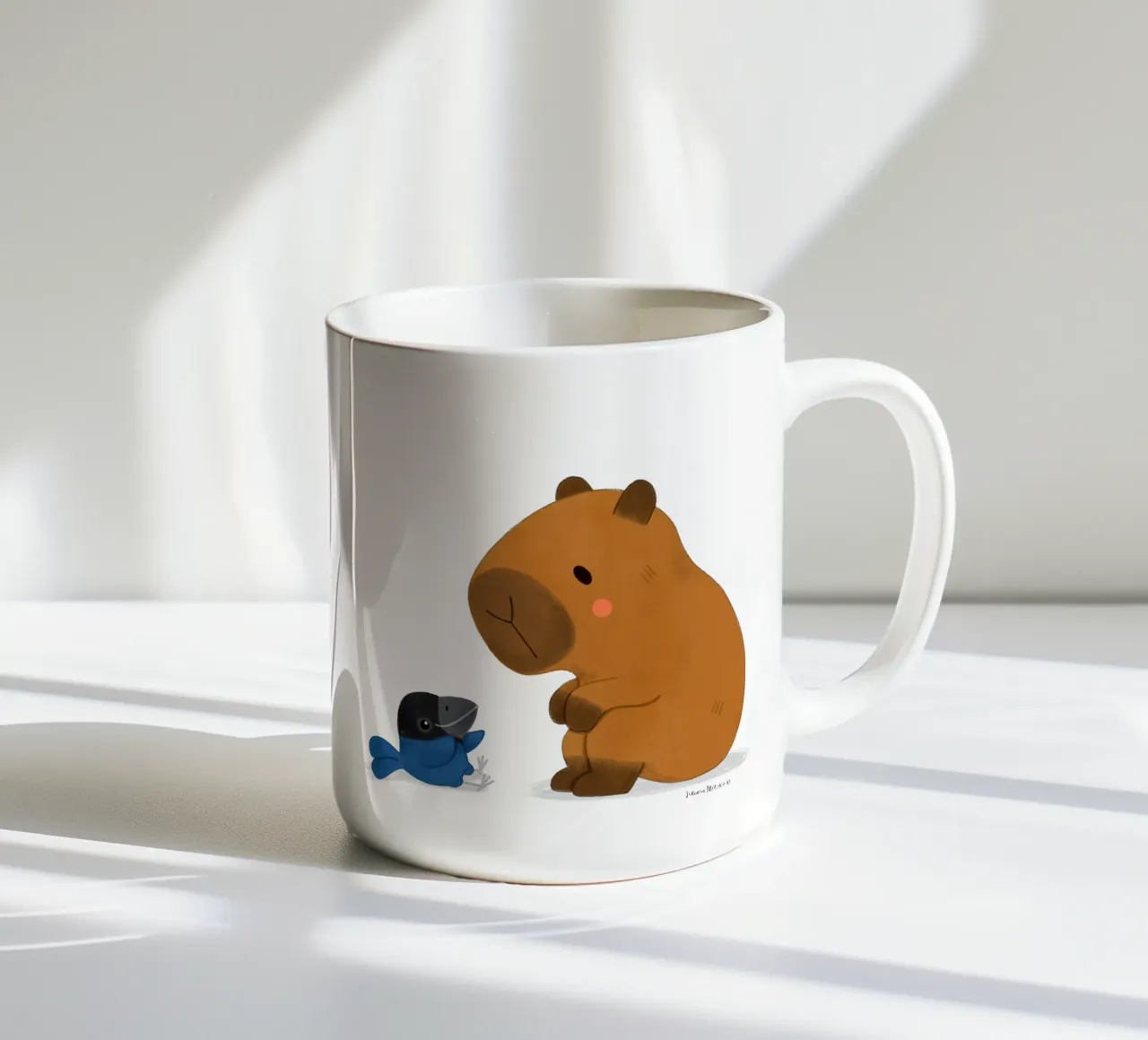 Capibara e uccelli che parlano tazza in ceramica da julianamotzko