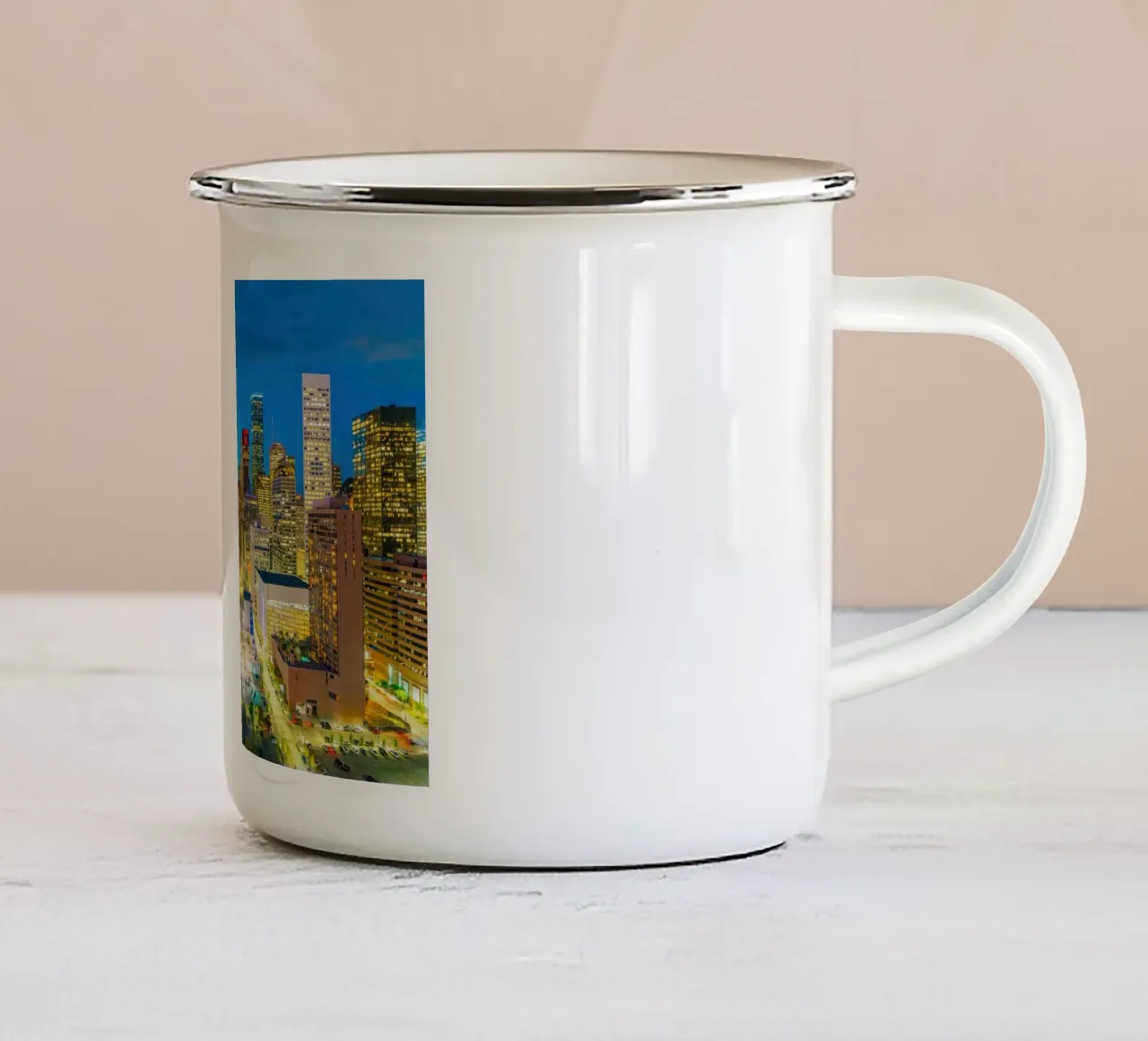 Skyline del centro città all'ora blu, Houston, USA tazza in smalto da Wanderlust Vibes