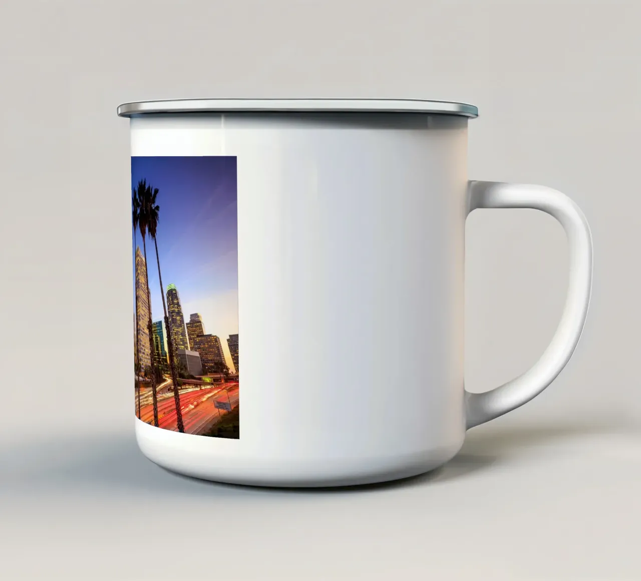Palme e sentieri luminosi, Los Angeles, USA tazza in smalto da Wanderlust Vibes