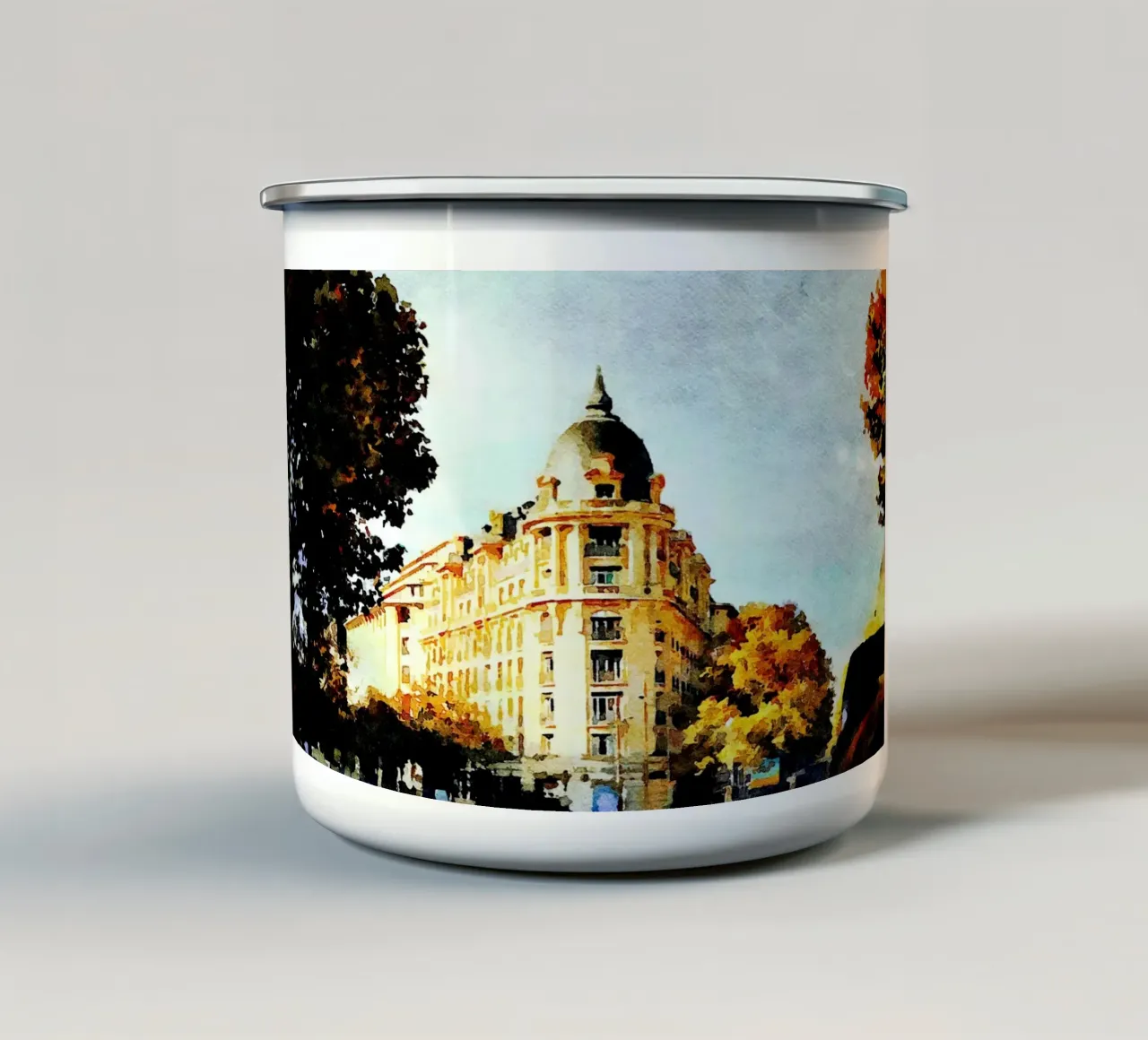 A Parigi tazza in smalto da Massimo Frascogna