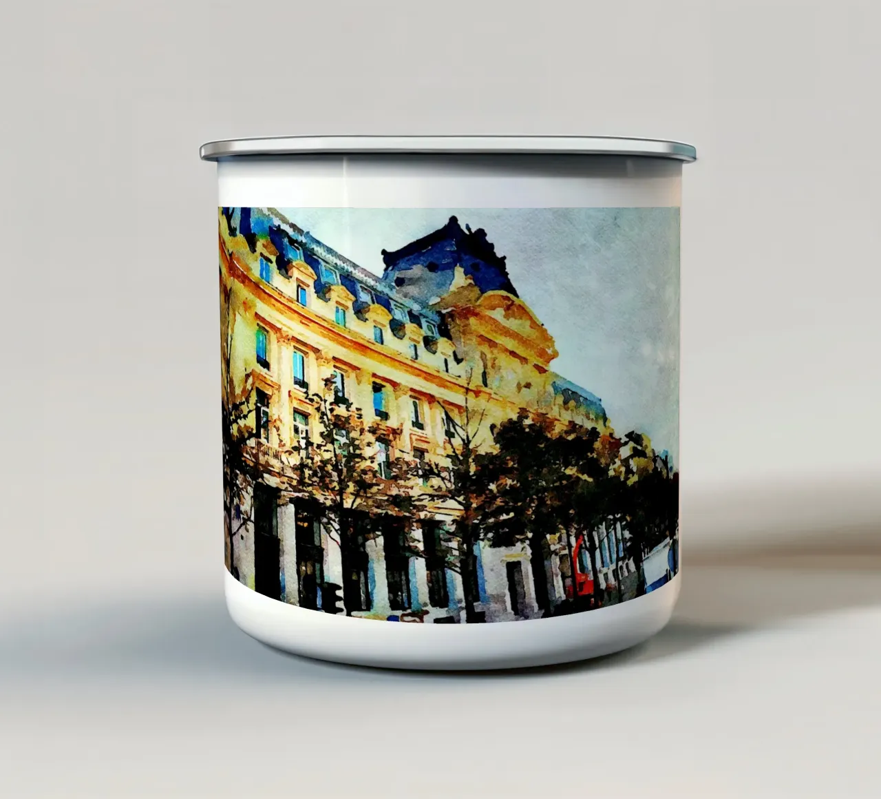 A Parigi tazza in smalto da Massimo Frascogna