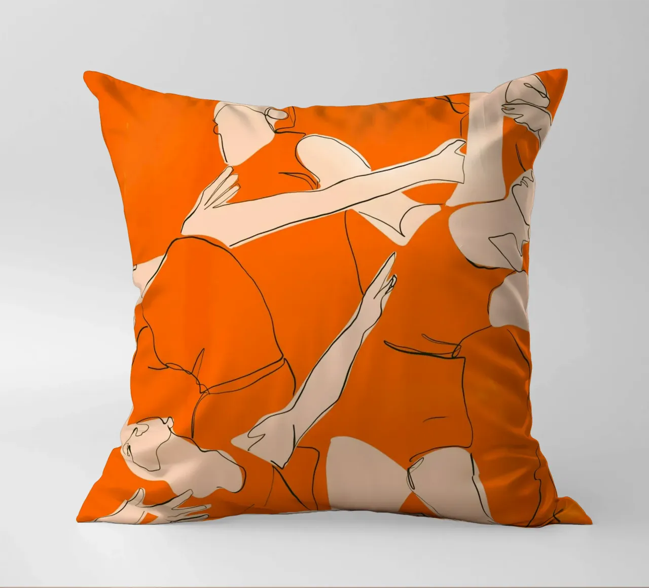 Ballare in arancione cuscino da ThingDesign