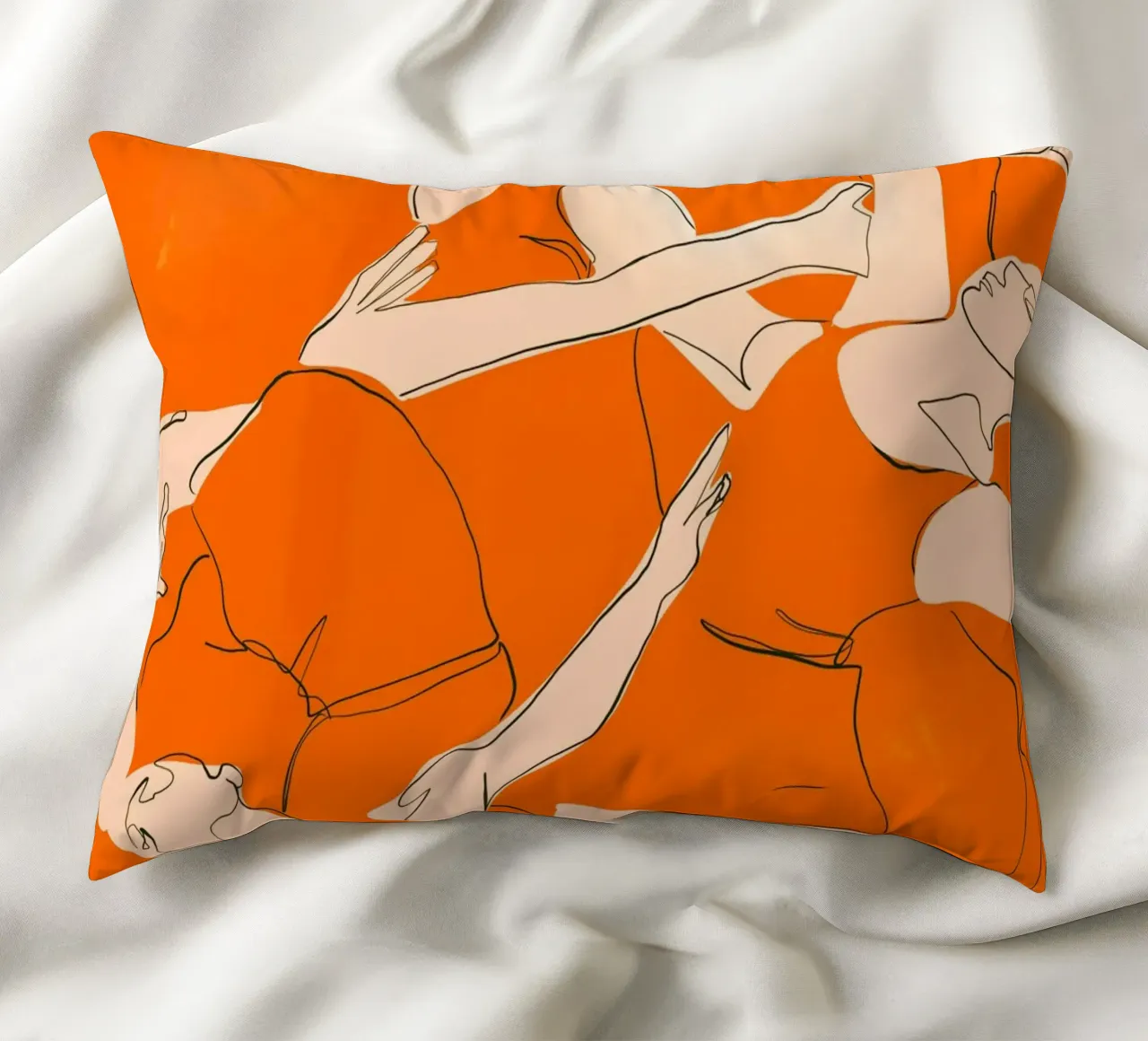 Ballare in arancione cuscino da ThingDesign