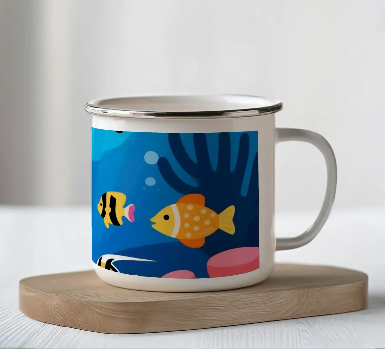Pesce sott'acqua tazza in smalto da knowledge