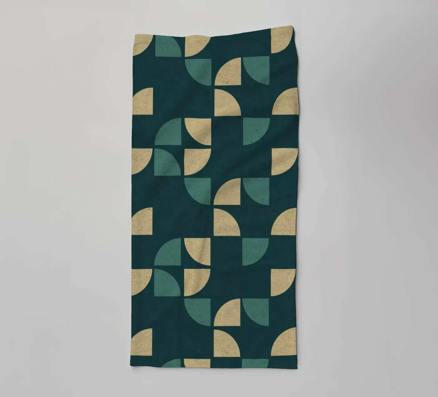 Geometrisch patroon badhanddoek van Kim Hubball Studio