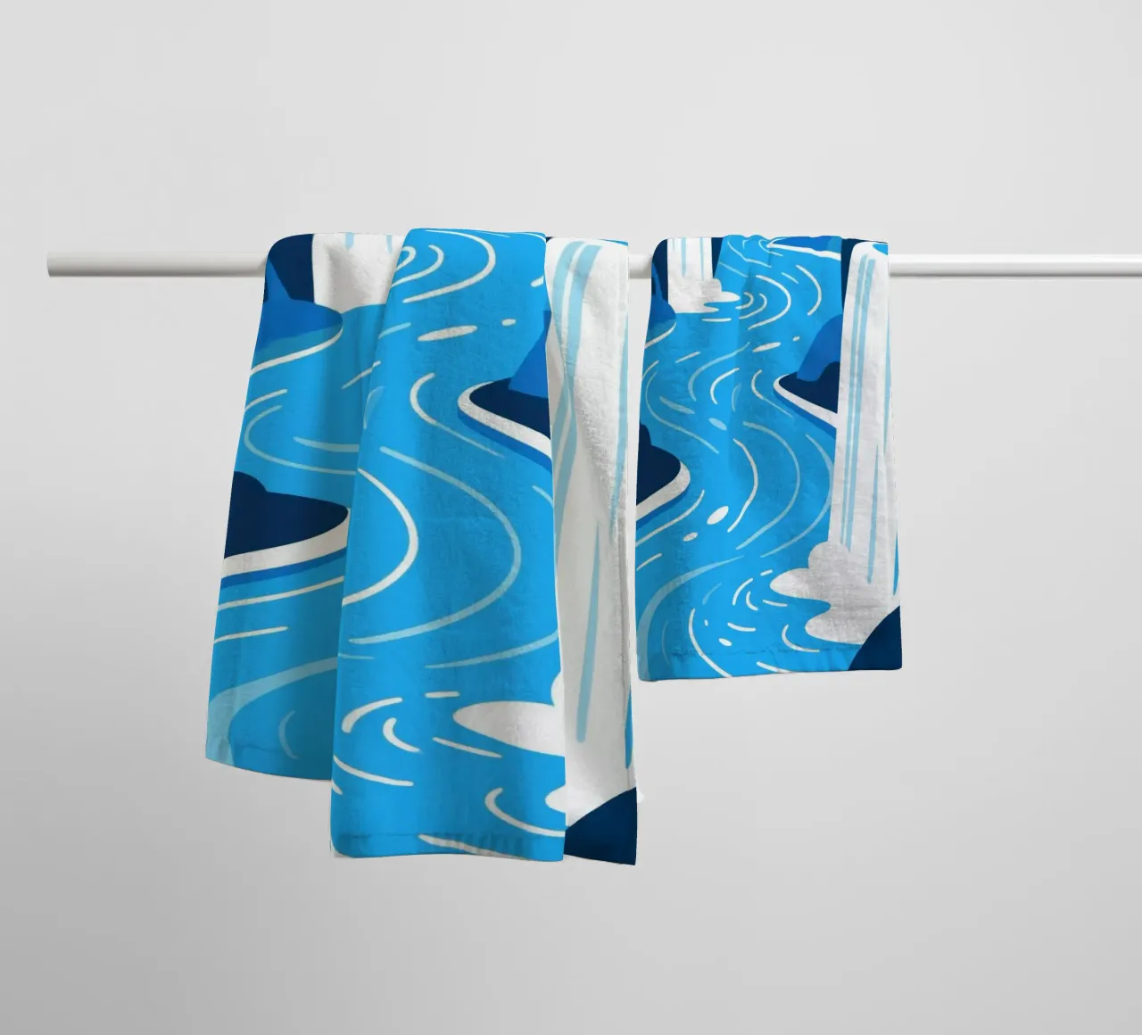 Cascata blu asciugamano da bagno da knowledge