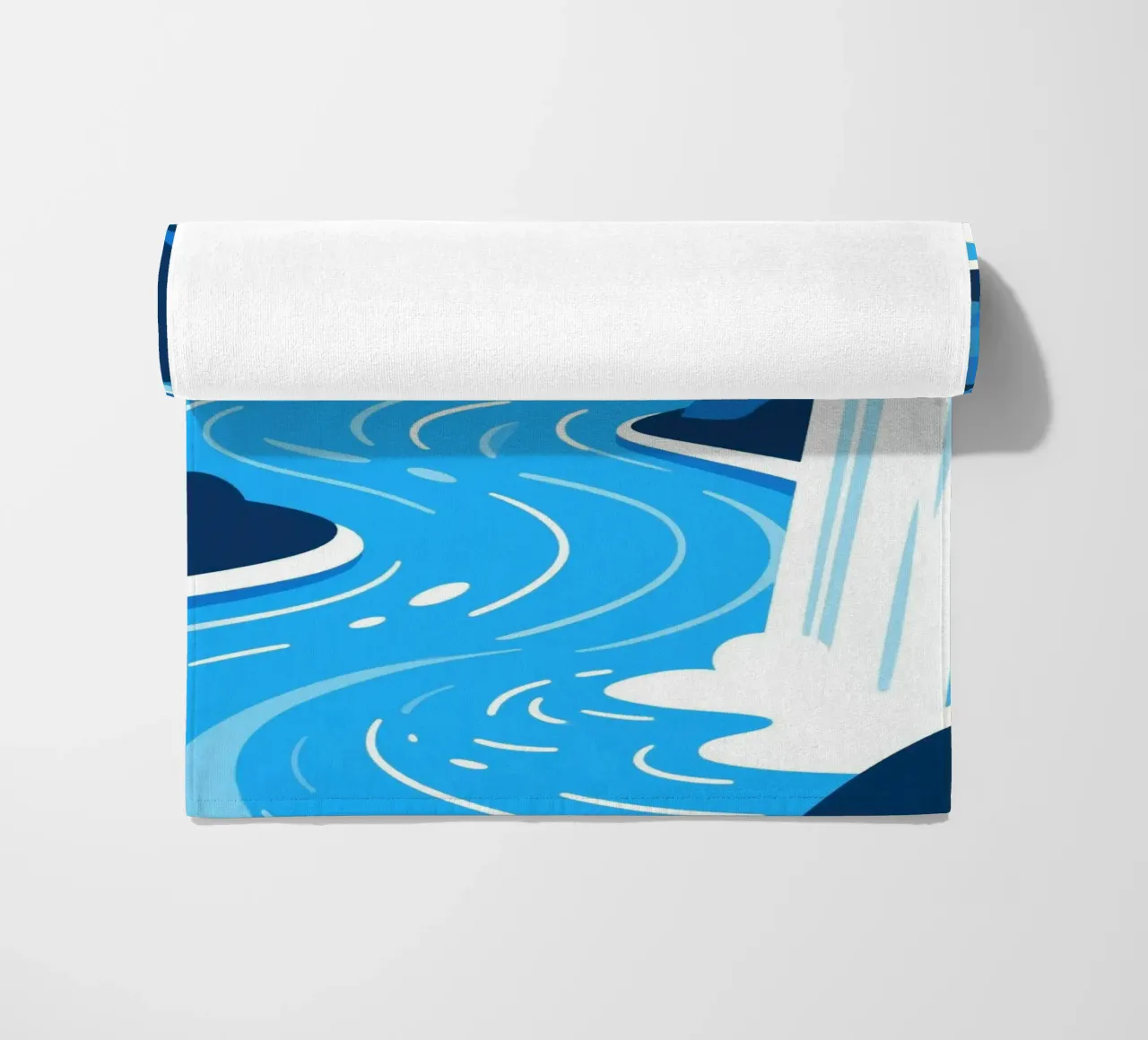 Cascata blu telo mare da knowledge