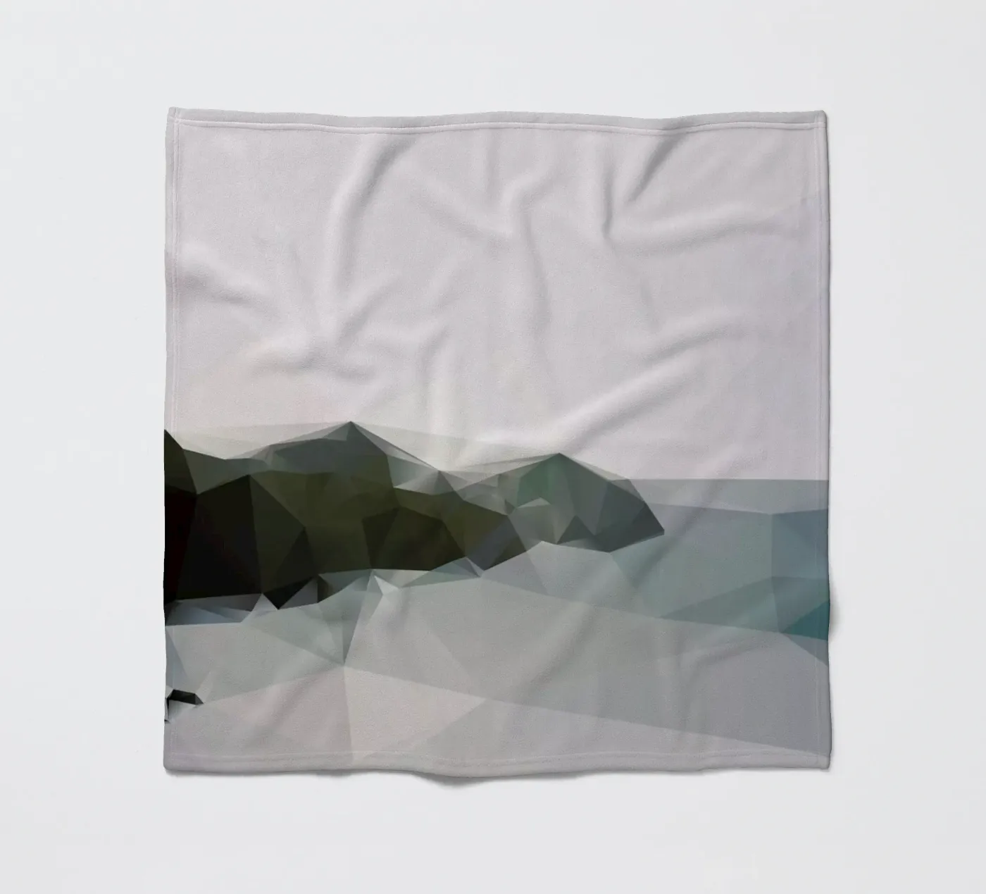 Ocean view Fleecedecke von Three Of The Possessed