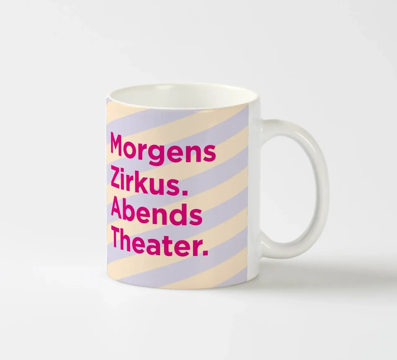 Morgens Zirkus. Abends Theater. tazza in ceramica da Art Fart