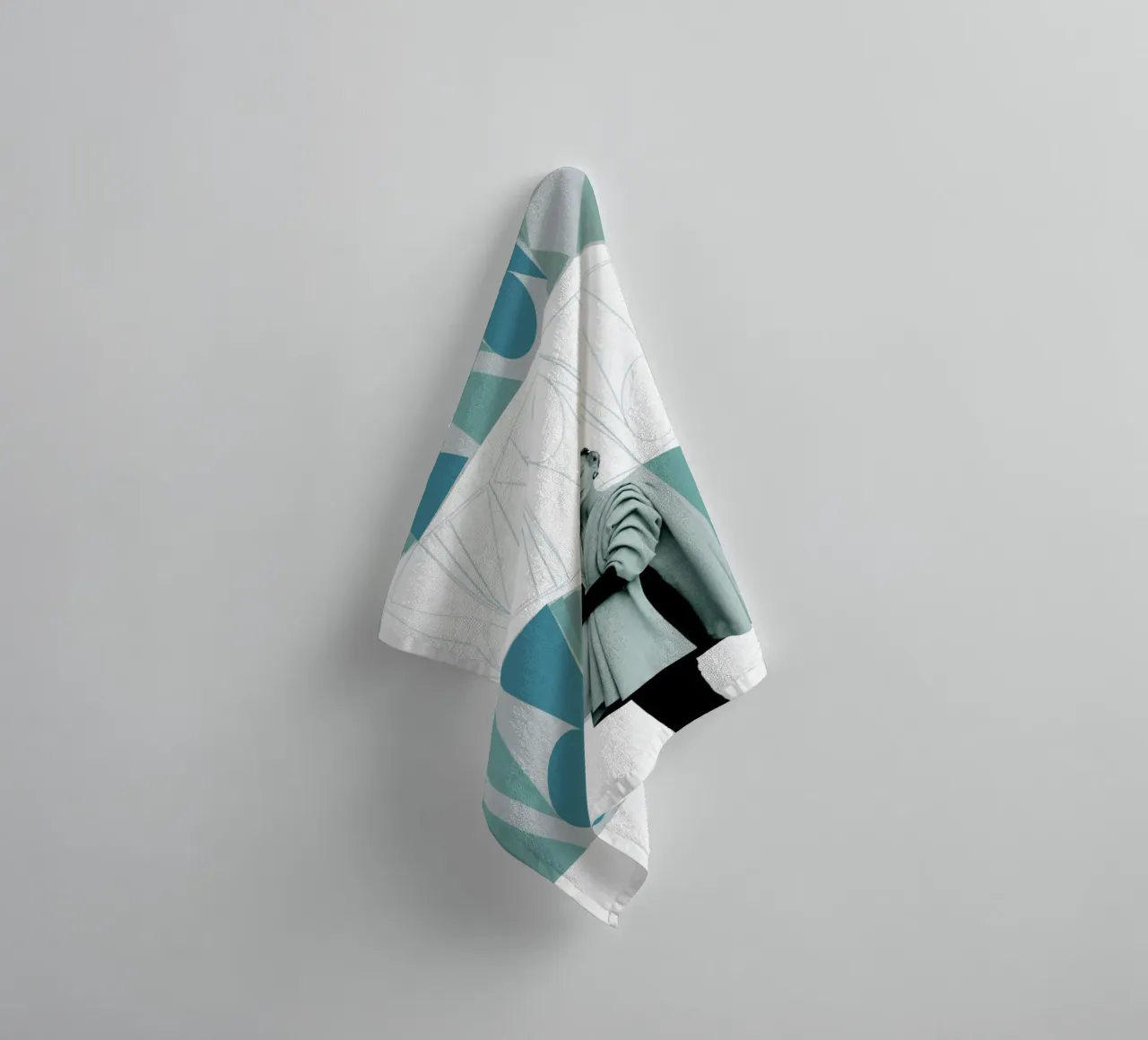 Fashion and Geometry 14 asciugamano da bagno da DesmondBates